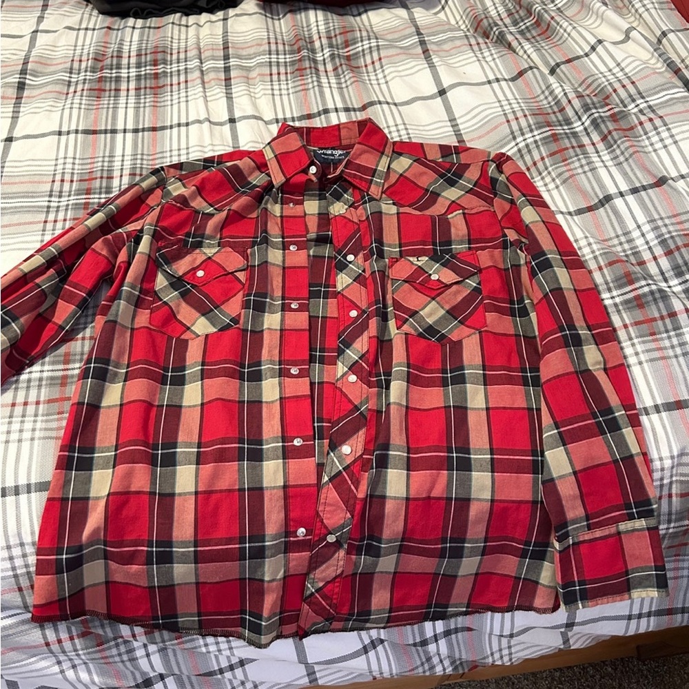 Men’s M wrangler pearl snap